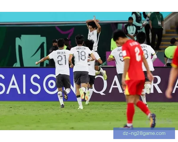 余望进关键球父亲喝酒庆祝整夜