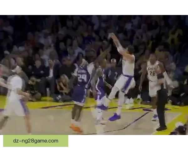 东契奇回应滑倒三分早有设计论