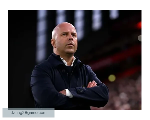 匈牙利主帅怒怼斯洛特插手用人