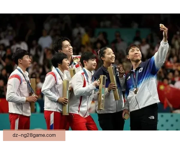 奥运会与韩国选手自拍合影 朝鲜运动员或被处分